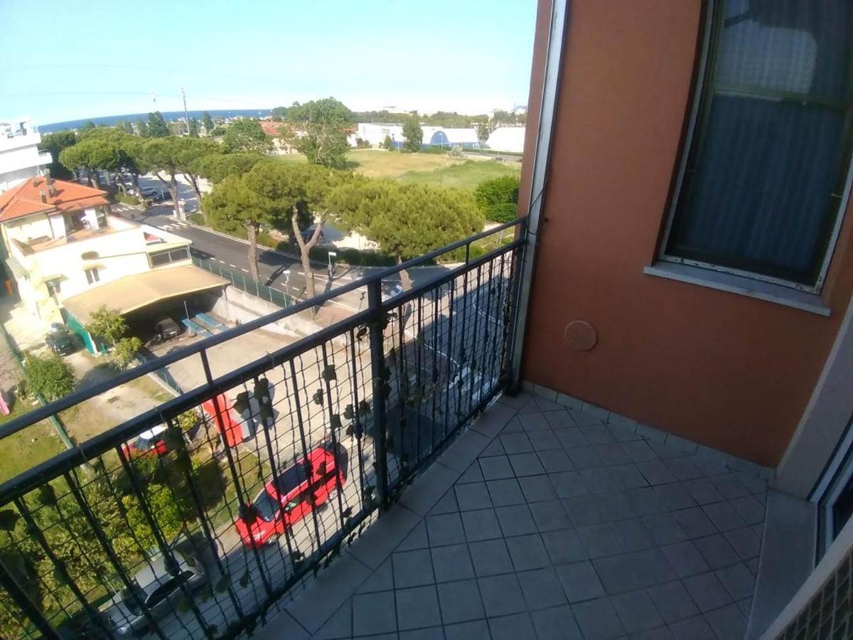 Appartamento Vista Mare Misano Adriatico Ngoại thất bức ảnh